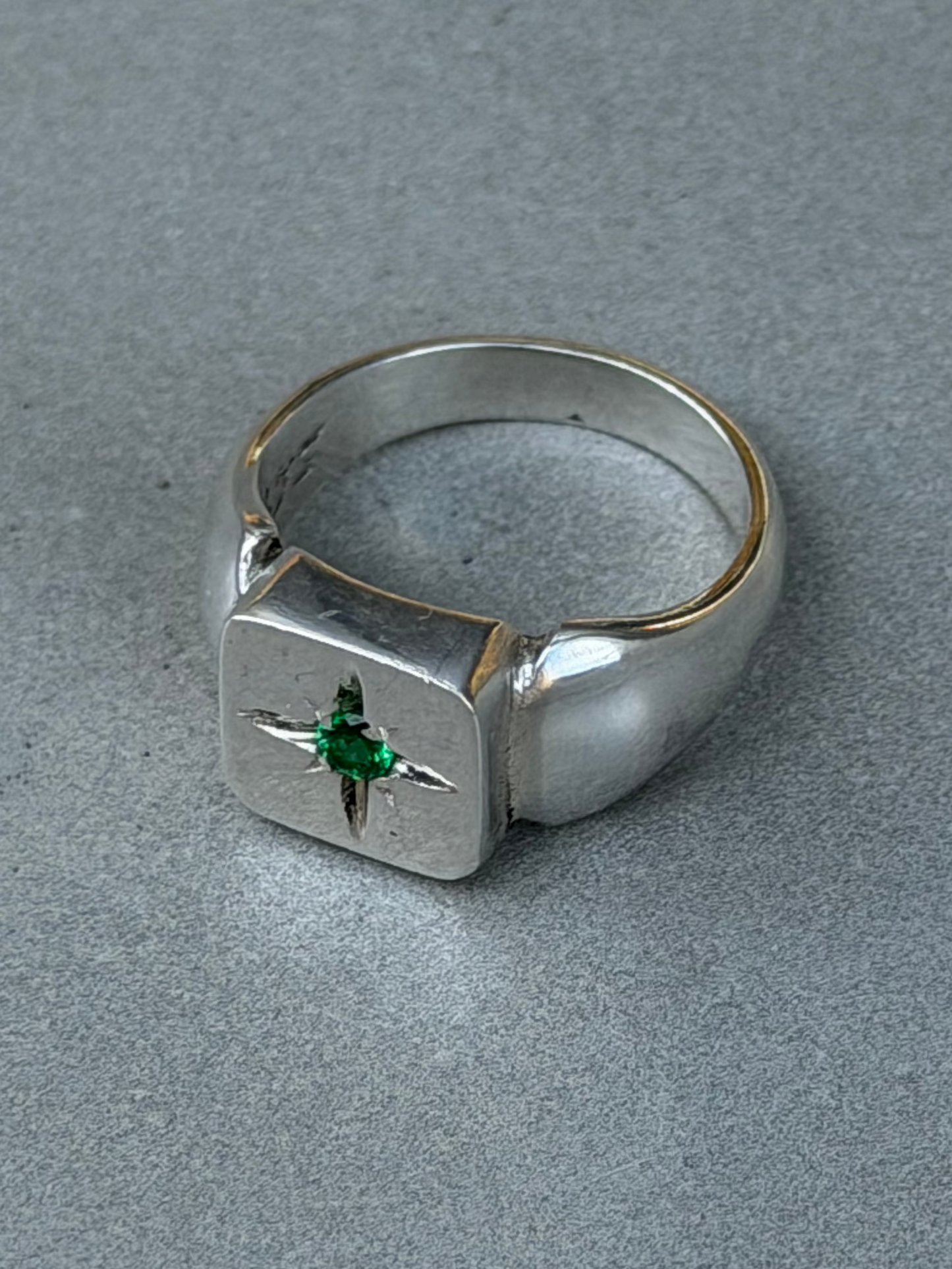 Handcrafted Sterling Silver Ring with Natural Emerald Stone Star Design